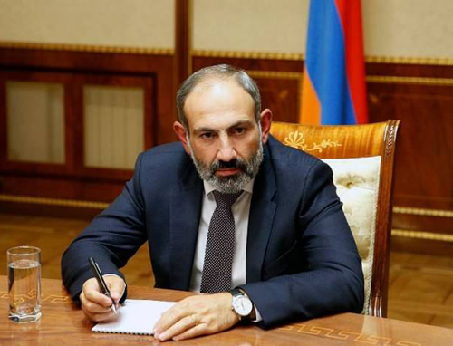 "Армения находится на пороге экономического кризиса" - Пашинян
