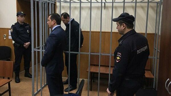 Арестованные в России генералы МВД отказались признавать вину