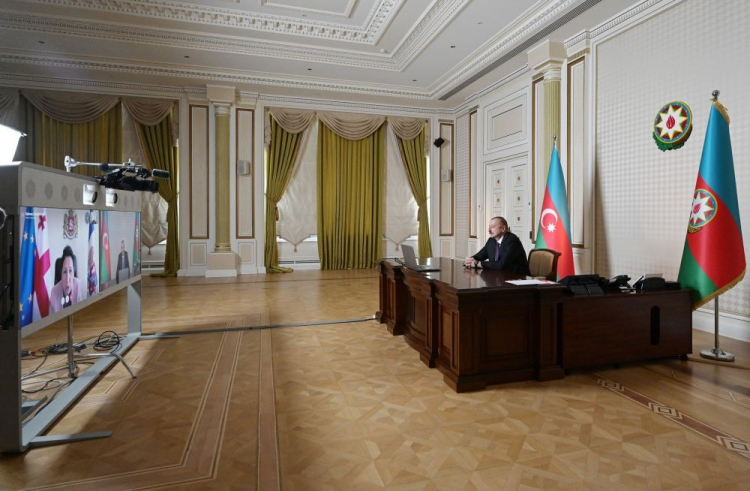 Ильхам Алиев и Саломе Зурабишвили провели беседу в формате видеоконференции
