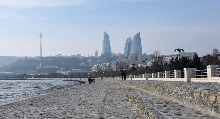 МЭПР: Температура в Баку ниже климатической нормы на 1,5 градуса