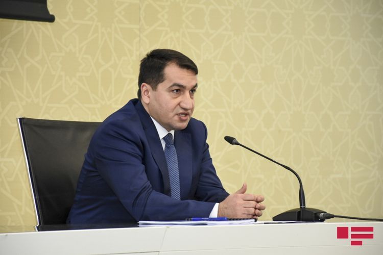 "Среди сотрудников дипломатической службы случаев заражения коронавирусом не отмечено" - Хикмет Гаджиев