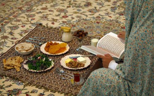 ВОЗ даст мусульманам рекомендации на Рамадан с учетом пандемии
