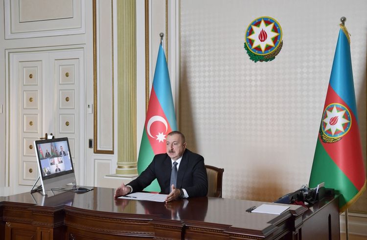 Ильхам Алиев: В этом году должно быть создано 90 тысяч оплачиваемых общественных рабочих мест