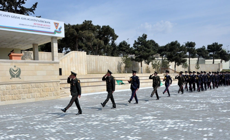 В Баку прошла 49-я годовщина создания военного лицея имени Джамшида Нахчыванского - ФОТО