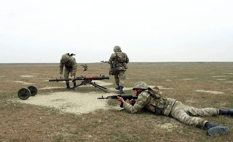 Противотанковые подразделения ВС Азербайджана проводят тренировки с боевой стрельбой
 - ВИДЕО