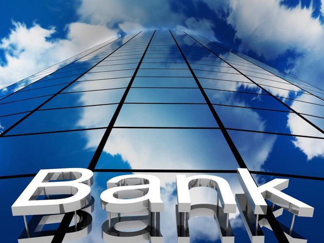 Чистая прибыль банковского сектора Азербайджана увеличилась на 32%
