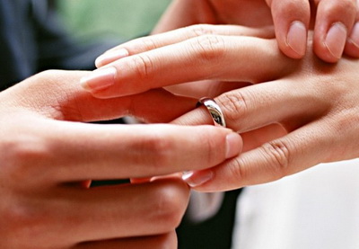 В Азербайджане во время карантина было зарегистрировано более тысячи браков
