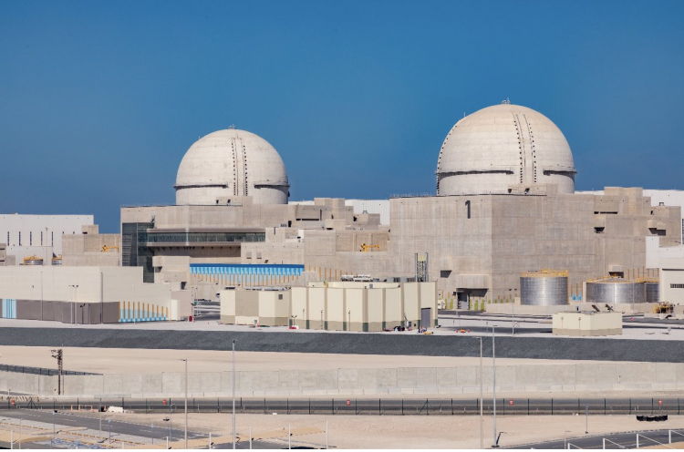 ОАЭ запустили первую в арабском мире атомную станцию
