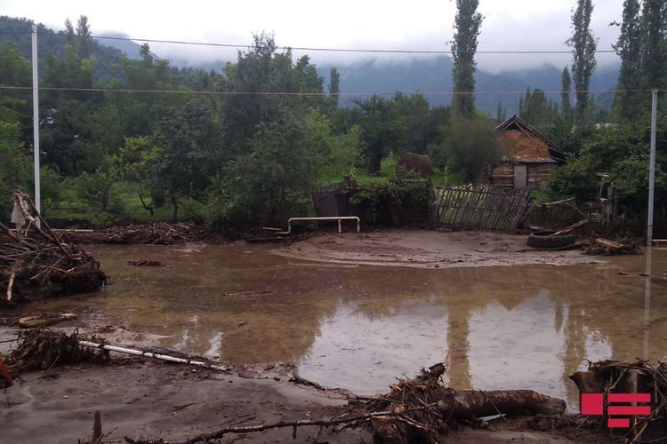 Проливные дожди нанесли ущерб в Исмаиллинском районе Азербайджана - ФОТО