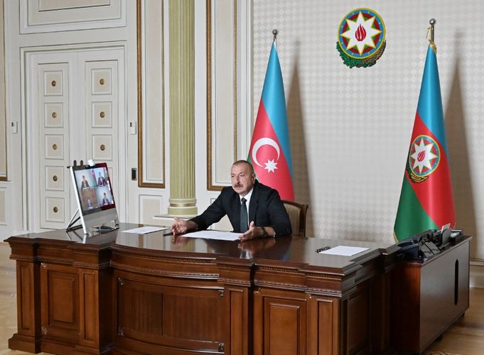 "Позитивная динамика позволяет говорить о том, что коронавирус и дальше будет находиться под контролем" - Президент