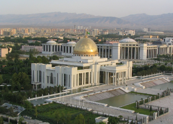 В Таджикистане 11 октября пройдут президентские выборы
