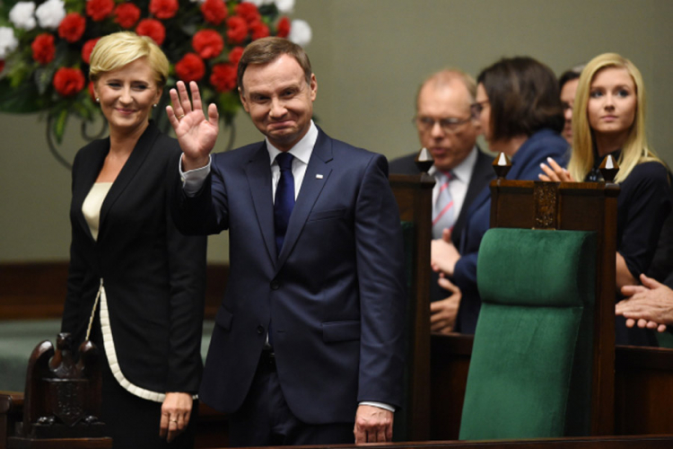 Анджей Дуда вступил в должность президента Польши
