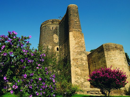 В субботу в Баку 34 градуса тепла