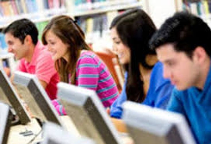 В Азербайджане отменены ограничения на численность работников в ряде сфер 