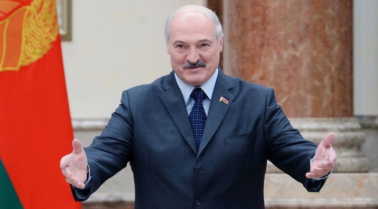 Экзит-полл: Лукашенко набирает 79,7% голосов на выборах
