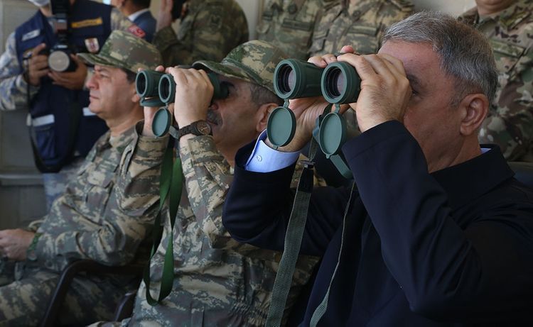 В ходе азербайджано-турецких совместных учений проведен «День высокопоставленных наблюдателей»
 - ФОТО - ВИДЕО