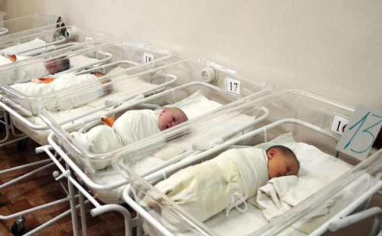 В июле в Азербайджане было зарегистрировано более 11 тыс. новорожденных
