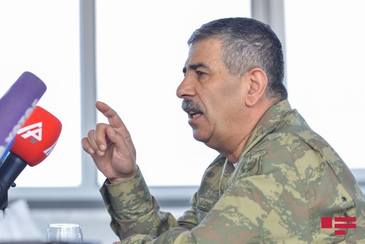 МО Азербайджана: "Мы всегда должны быть готовы защищать родину, сражаться за нее плечом к плечу"