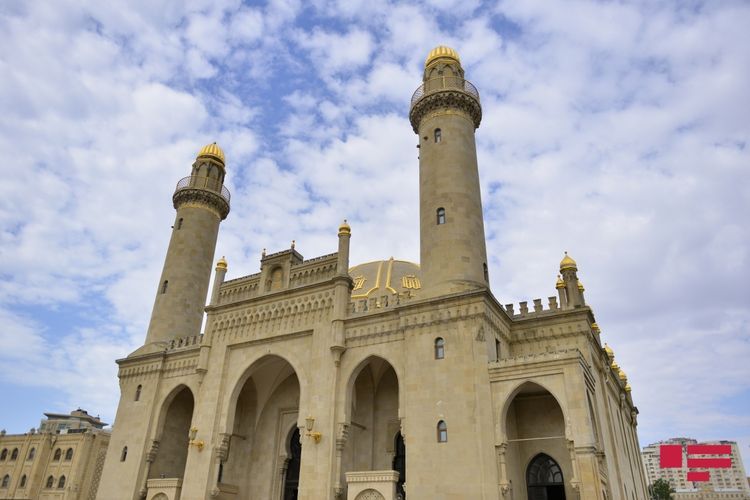 В месяц Мухаррам в мечетях Азербайджана не будут проводиться траурные церемонии 