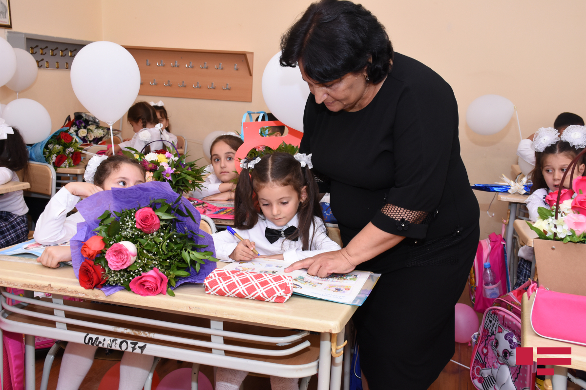 На экзаменах по приему на работу учителей в Азербайджане примут участие 2 282 кандидата