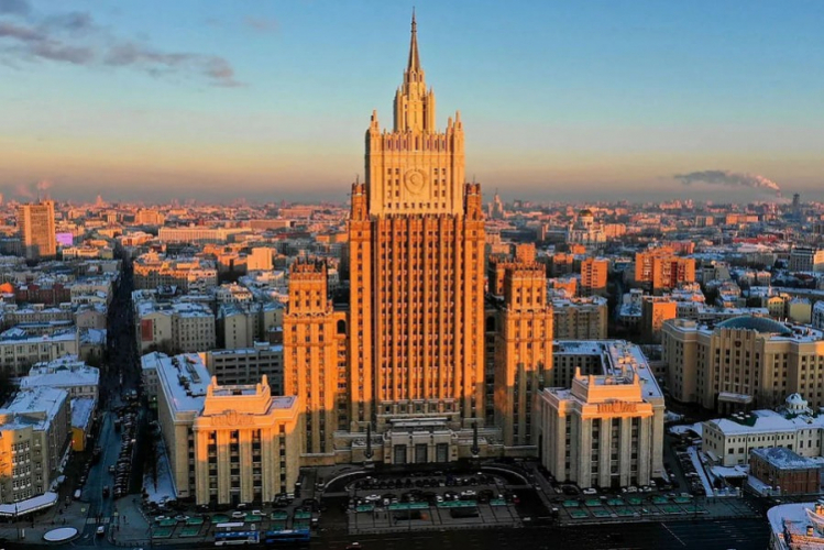Россия объявила персоной нон грата дипломата посольства Австрии