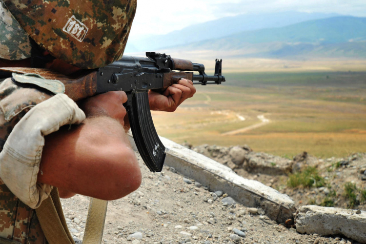 ВС Армении 28 раз нарушили режим прекращения огня
