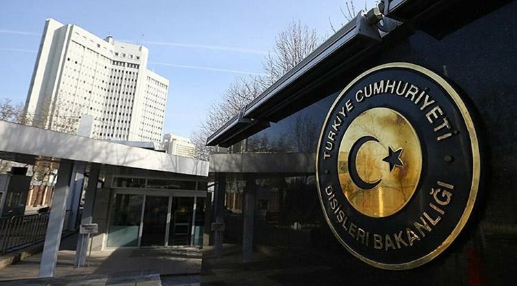 МИД Турции жестко отреагировал на провокацию c сожжением Корана в Швеции