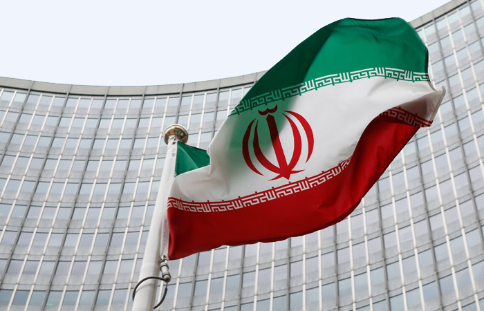 Иран готовится нарастить экспорт нефти в ожидании снятия санкций США
