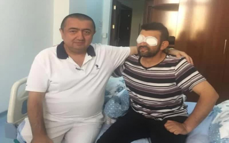 Азербайджанский врач: "Солдат, потерявший оба глаза, хотел снова вернуться на фронт" - ФОТО