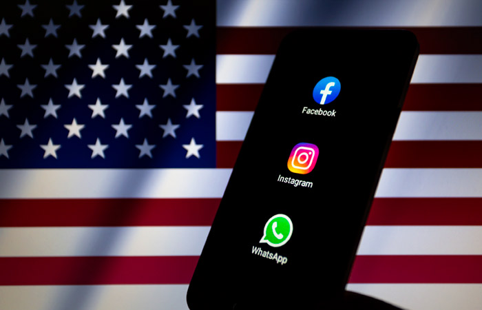 Власти США подали на Facebook в суд