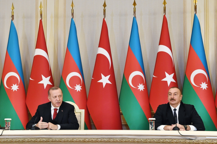 Президент Ильхам Алиев: Турецкие и азербайджанские компании будут вместе участвовать во всех проектах в Карабахе