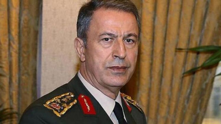 Хулуси Акар: Турция направила в Азербайджан 60 военных
