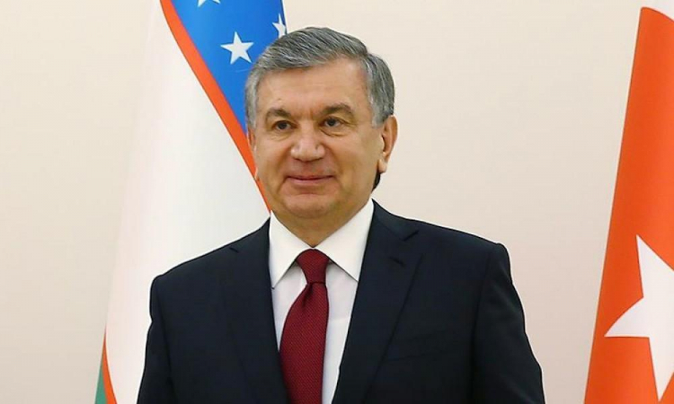 Президент Узбекистана поздравил Ильхама Алиева
