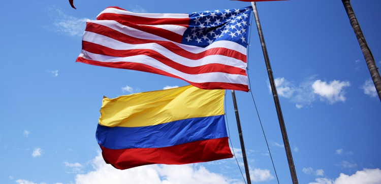 СМИ: спецслужбы Великобритании и США причастны к отзыву российских дипломатов из Колумбии