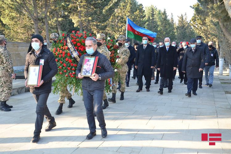 Капитан Анар Гейдаров похоронен в Сумгайыте - ФОТО