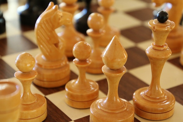 В десятку рейтинг-листа ФИДЕ попали двое азербайджанских шахматистов