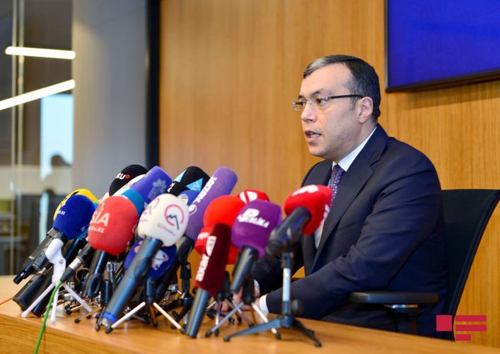 Сахиль Бабаев объяснил задержку во внедрении подсистемы усыновления