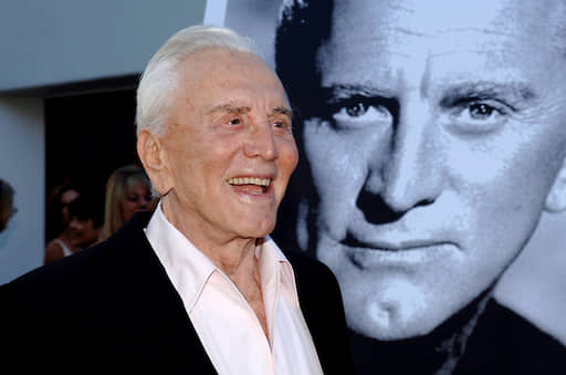 Звезда Голливуда Кирк Дуглас умер в возрасте 103 лет