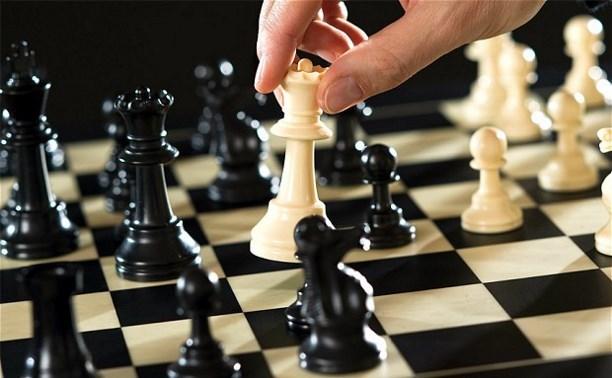 На турнире в Иране азербайджанский шахматист набрал пять очков