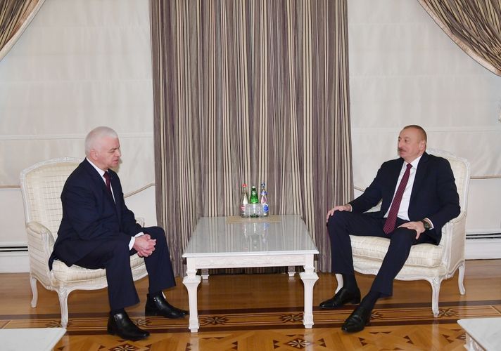 Ильхам Алиев принял руководителя наблюдательной миссии СНГ