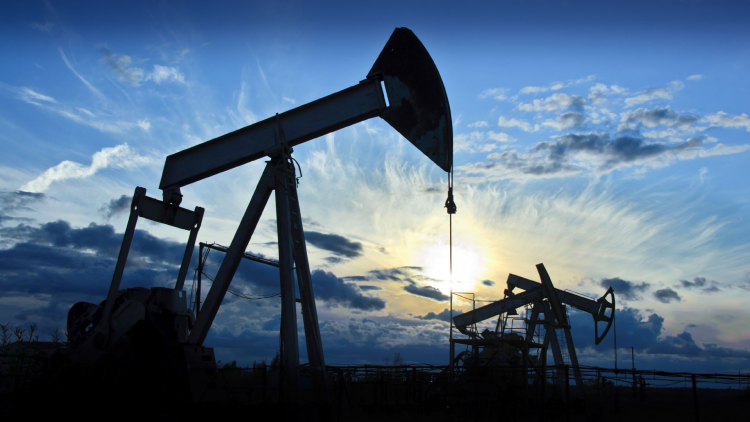 Цена на азербайджанскую нефть упала ниже 60 долларов