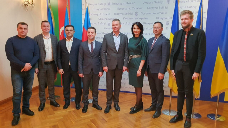 Украинские депутаты провели ряд встреч с азербайджанскими чиновниками - ФОТО