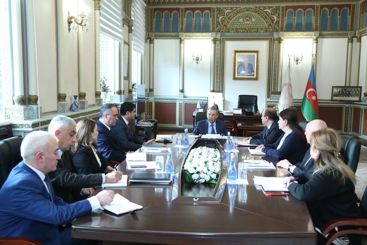 Утверждена новая структура аппарата президиума НАНА
