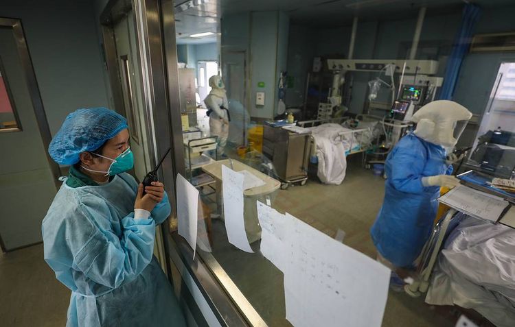 Число жертв коронавируса в Китае достигло 1488 человек