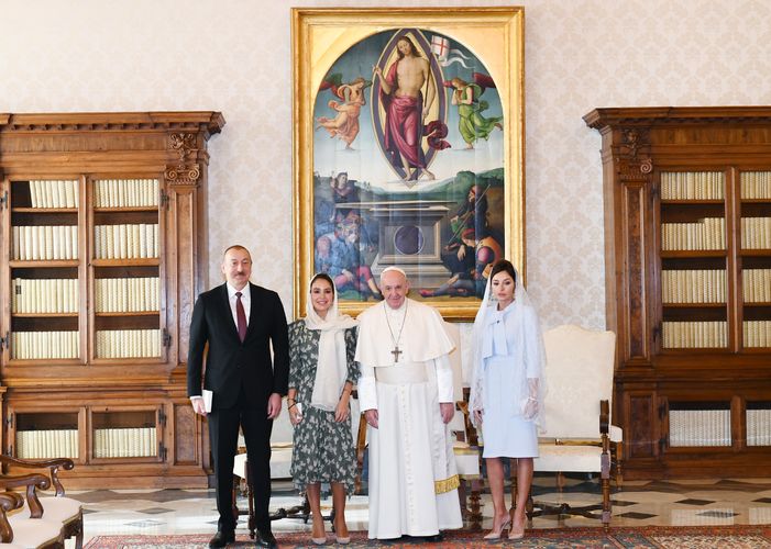 Ильхам Алиев встретился в Ватикане с Папой Римским - ОБНОВЛЕНО