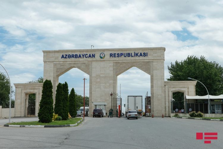 В связи с угрозой коронавируса таможенные КПП на азербайджано-иранской границе оснащены дополнительно 20 термометрами

