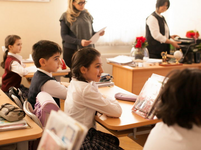 В Азербайджане стартовали проверки на знание языка для приема детей в I класс