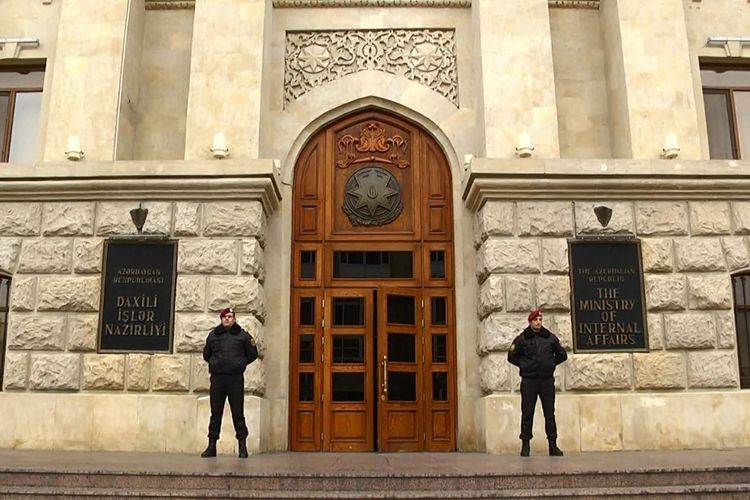 МВД Азербайджана об убийстве сотрудника полиции

