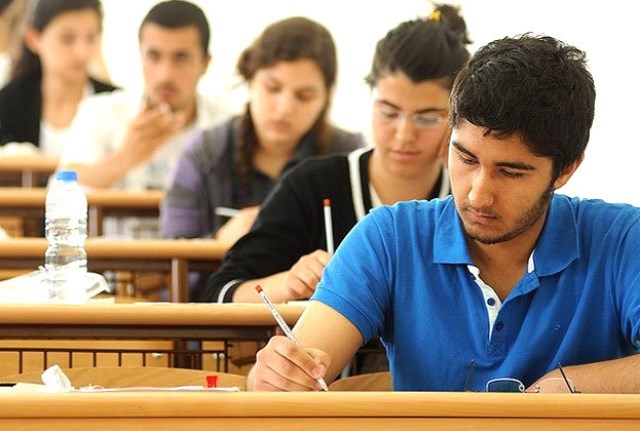 В Азербайджане стали известны результаты переводов студентов
