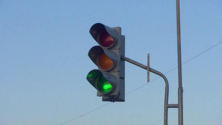 В Баку не работают светофоры примерно на 20 перекрестках
